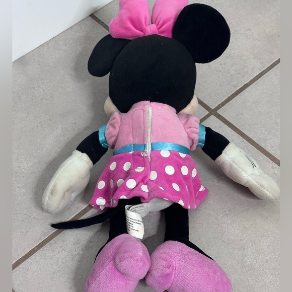 Disney Minnie Mouse Plush - Picture 4 of 7